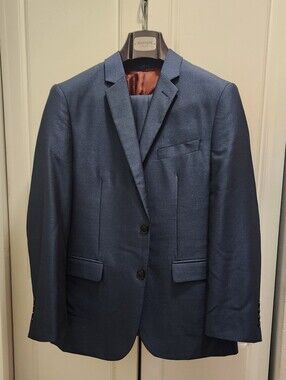 Men's Blue Classic Suit 40S 34W